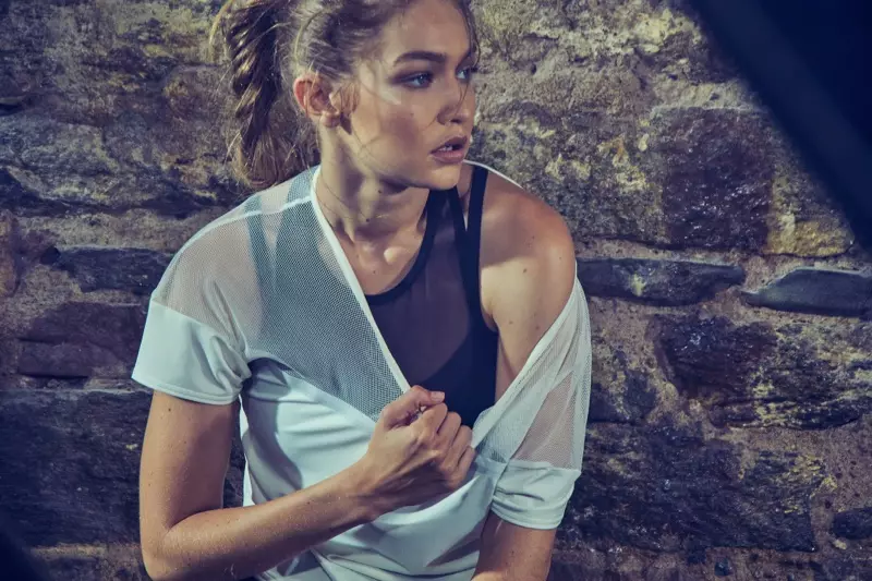 Gigi Hadid #PerfectNever kampaniyası üçün Reebok idman üslublarında pozalar verir