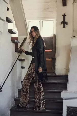 Joanna Halpin porte le style folk-rock pour Free People