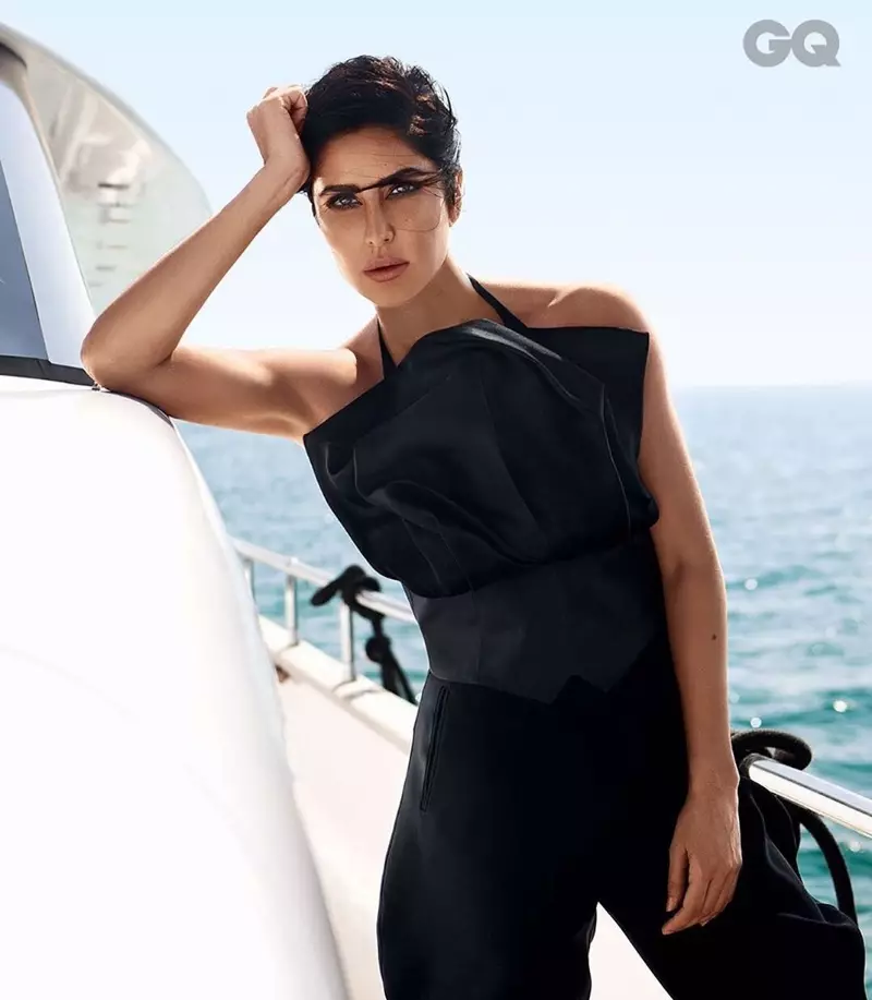 Katrina Kaif GQ India Tibi Clenci 2019 မျက်နှာဖုံးဓာတ်ပုံများ