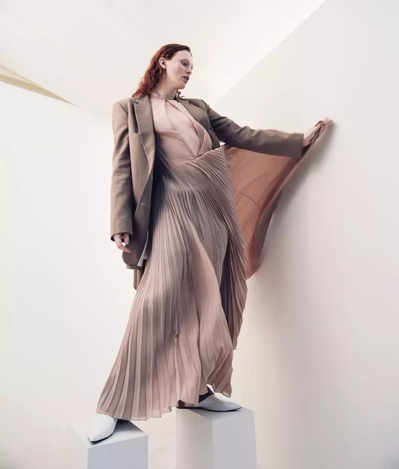 Gemma Ward, Alek Wek Model nga Bag-ong Neutral para sa WSJ. Magasin