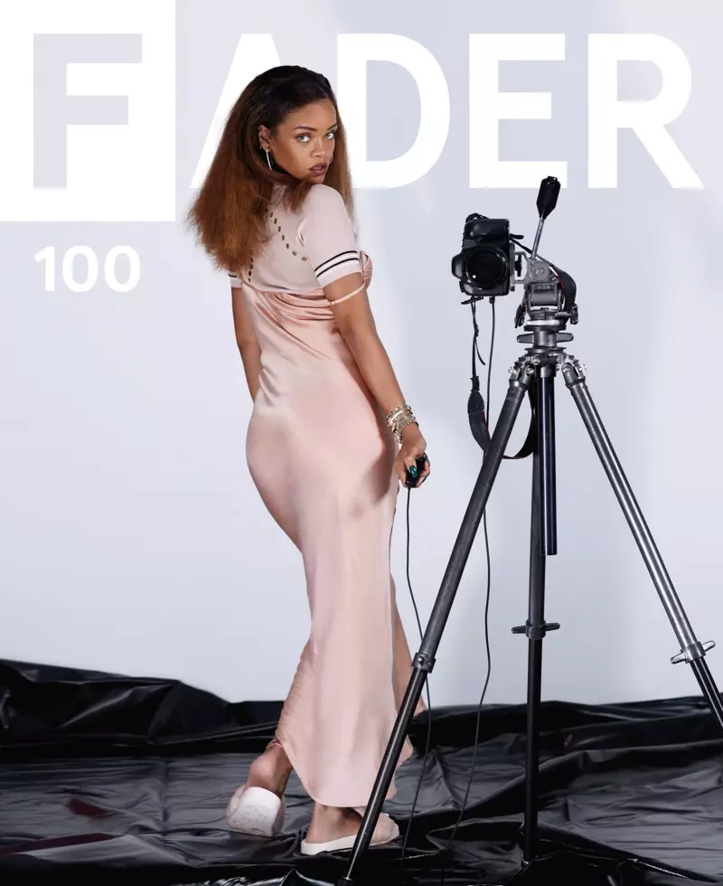 Rihanna auf dem Cover der 100. Ausgabe des Fader Magazine