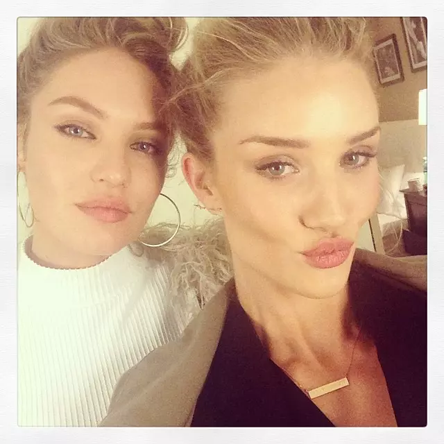 Candice Swanepoel e Rosie Huntington-Whiteley