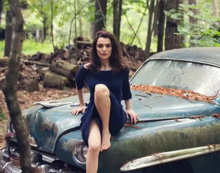 Rachel Weisz é unha beleza natural en The Edit Cover Shoot