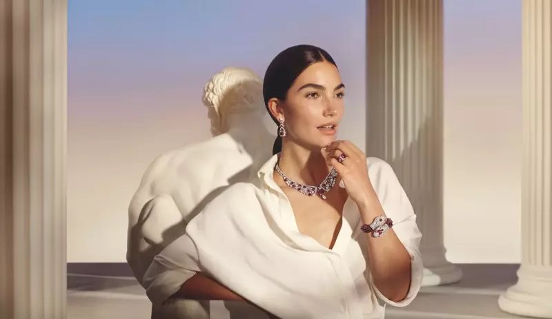 Lily Aldridge protagonista da Bulgari Magnifica 2021 kanpainan.