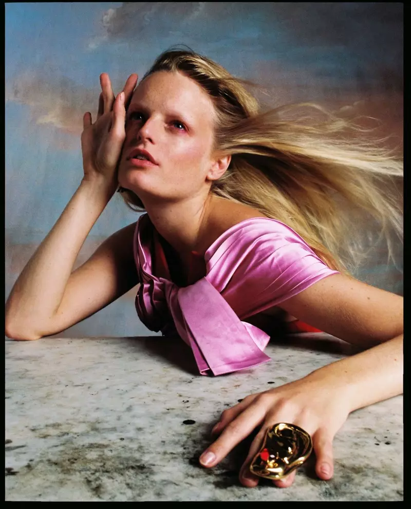 Hanne Gaby Odiele Vogue Checoslovaquia Dan Beleiu Portada Editorial