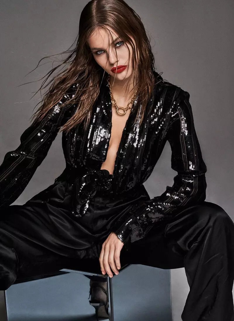 Myrthe Bolt Models Look glamour per Issue Magazine