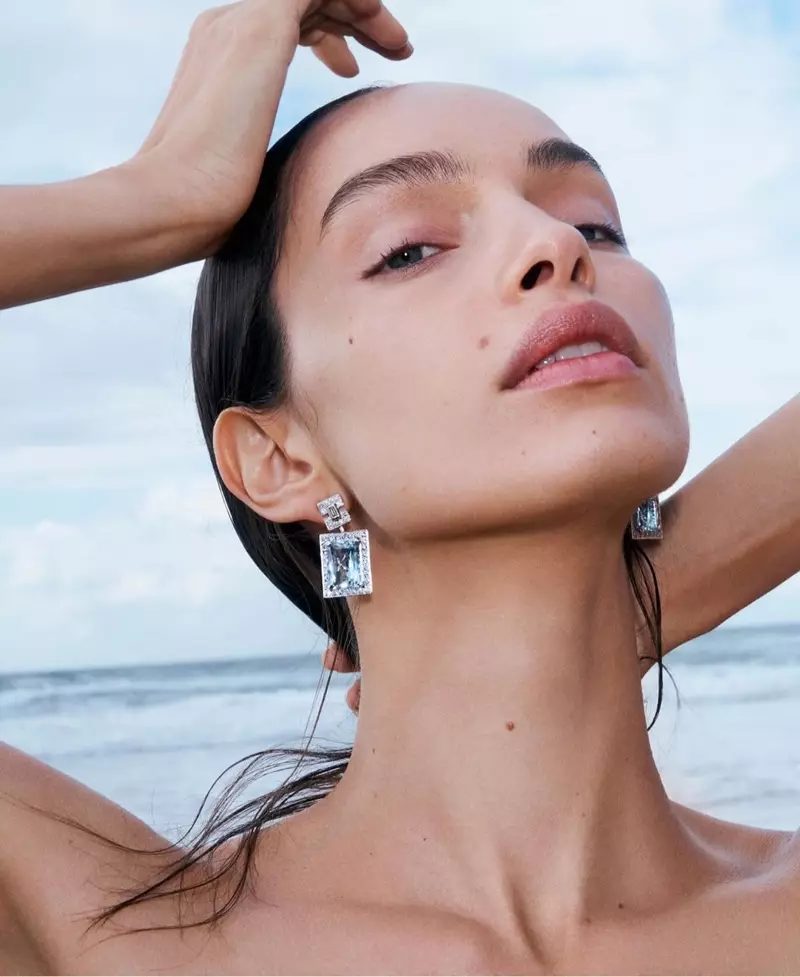 Luma Grothe joacă în campania de primăvară-vară 2019 Hardy Brothers