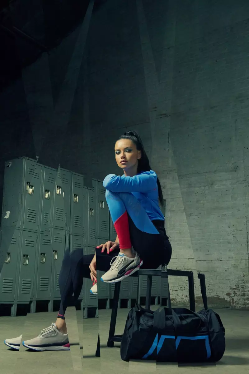 PUMA trykker på Adriana Lima for LQD CELL Shatter XT Shift sneakerkampanje