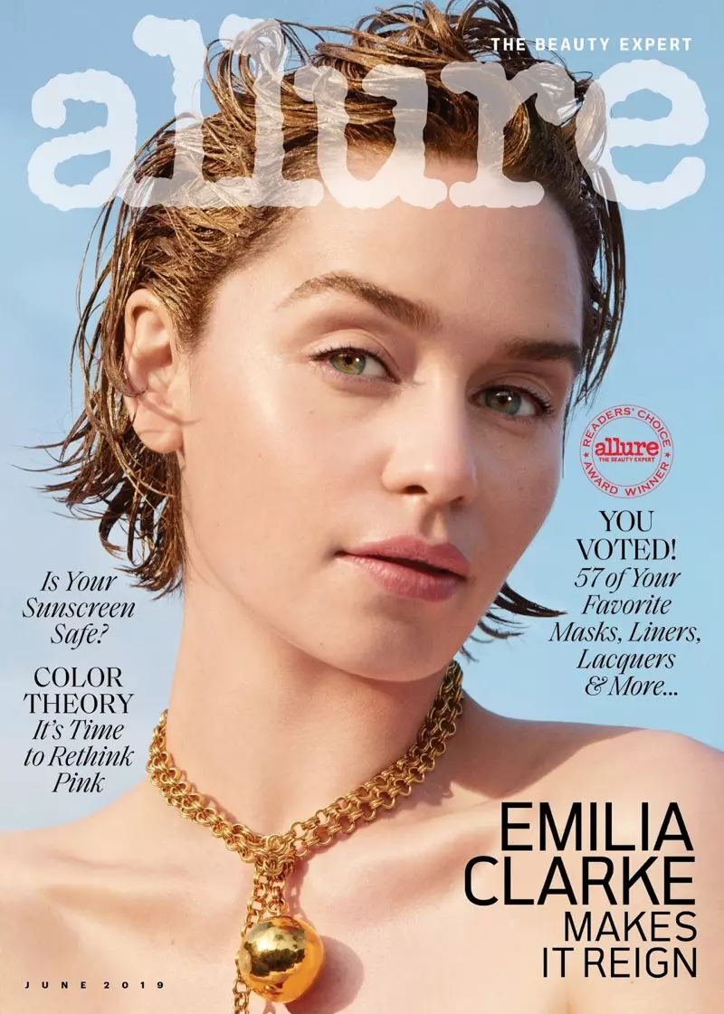 Էմիլիա Քլարկը Allure 2019 թվականի հունիսի շապիկի վրա