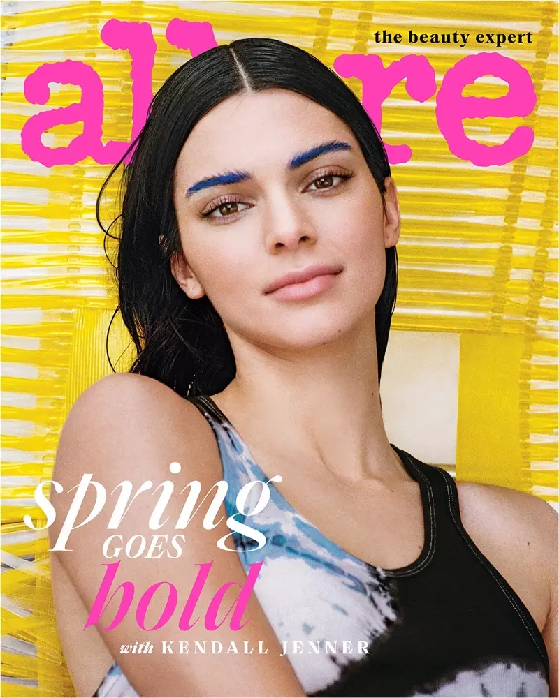 Si Kendall Jenner Poses sa Bold Prints for Allure