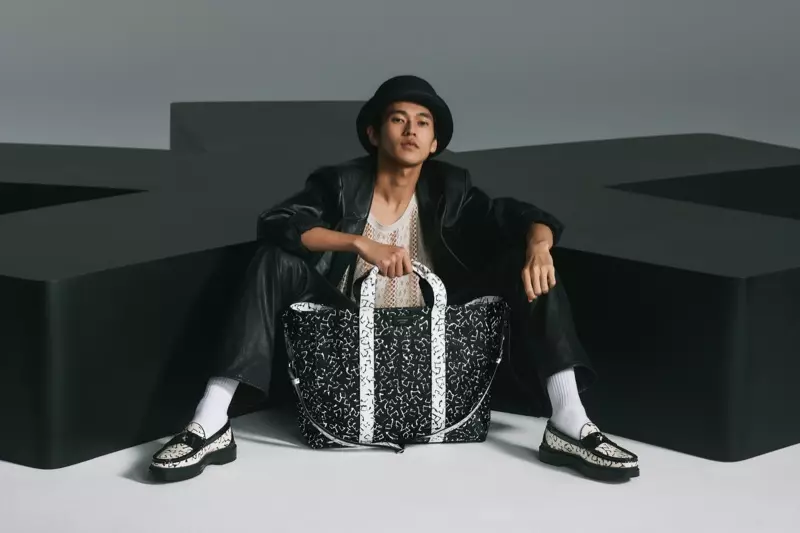 JIMMY CHOO / ERIC HAZE COLLECTION NGA GI-CURAT SA POGGY nga kolaborasyon.