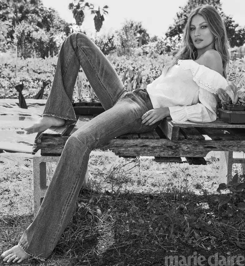 Gisele Bundchen preuzima stil na otvorenom za Marie Claire