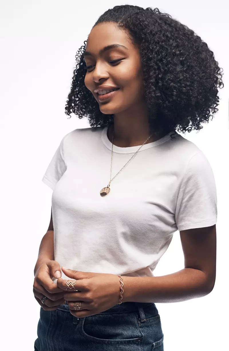 Yara Shahidi Gap's Bridging the Gap 2017 ප්‍රචාරණයේ රඟපායි