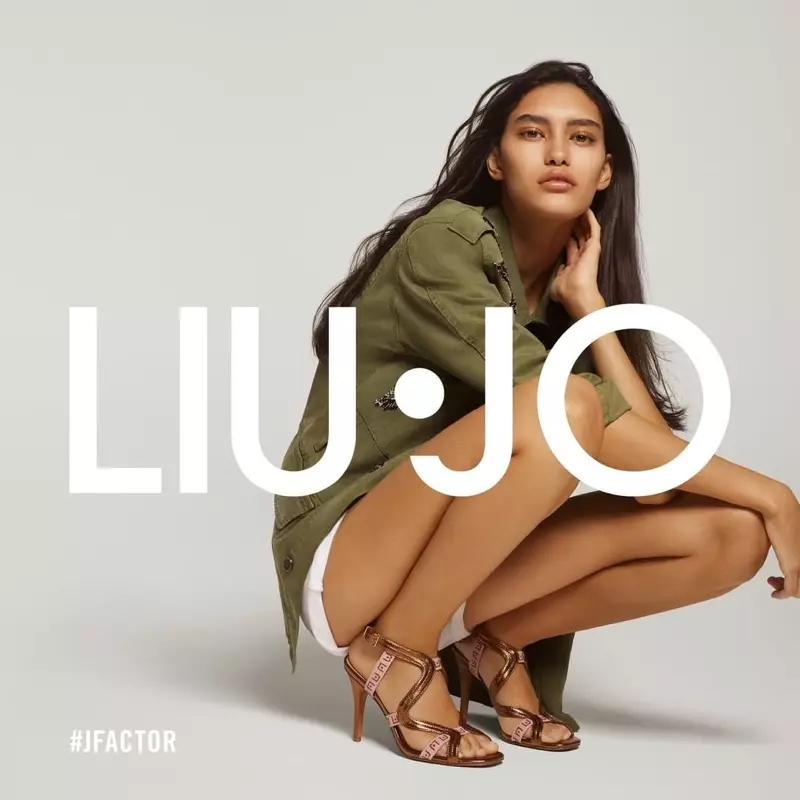 Liu Jo ngaluncurkeun kampanye musim semi-usum panas 2021 #JFactor.