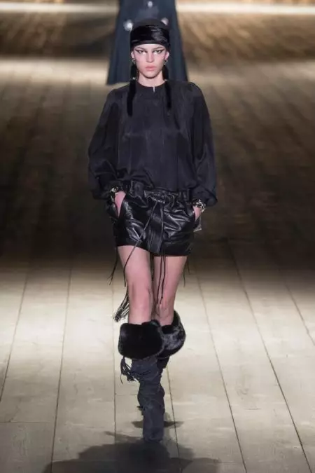 Saint Laurent má na jeseň 2018 80. roky