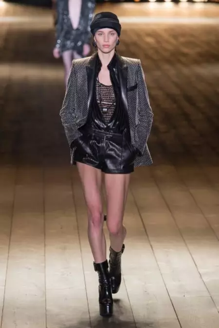 Saint Laurent 2018-ci ilin payızında 80-ci illərə gedir