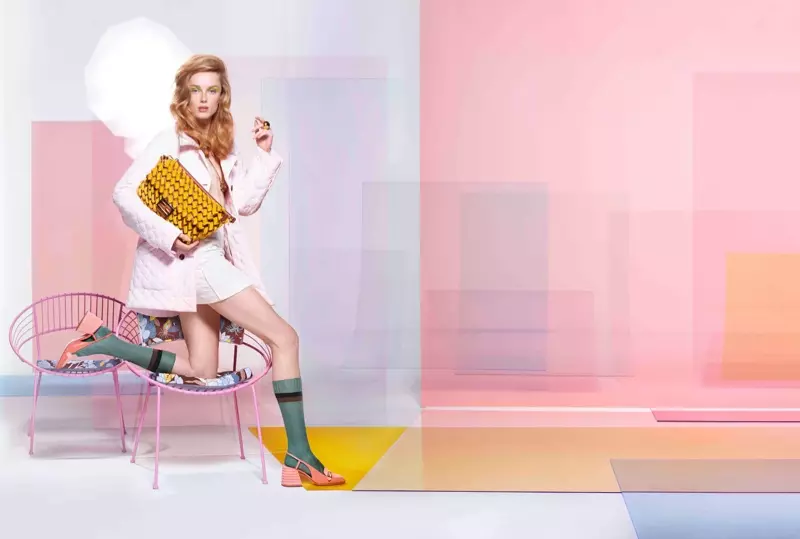 Rianne van Rompaey è la protagonista della campagna Fendi primavera-estate 2020