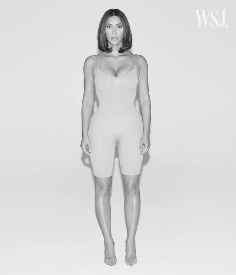 Ким Кардашијан носи дизајн од претстојниот бренд за облека