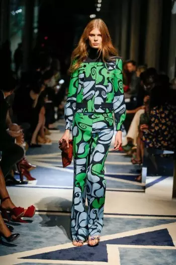 Miu Miu Mendapat Groovy untuk Resort 2015