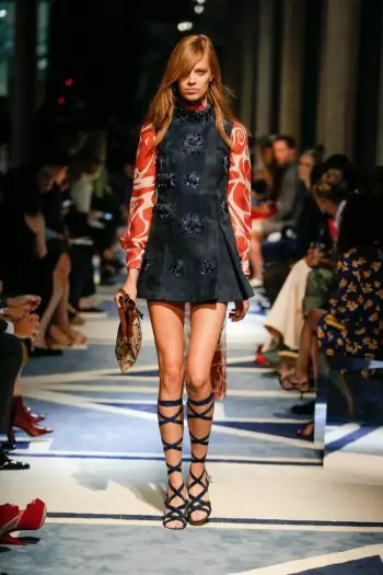 Miu Miu postaje Groovy za Resort 2015