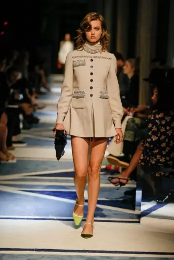 Miu Miu Mendapat Groovy untuk Resort 2015