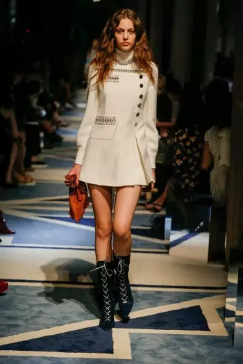 Miu Miu Mendapat Groovy untuk Resort 2015