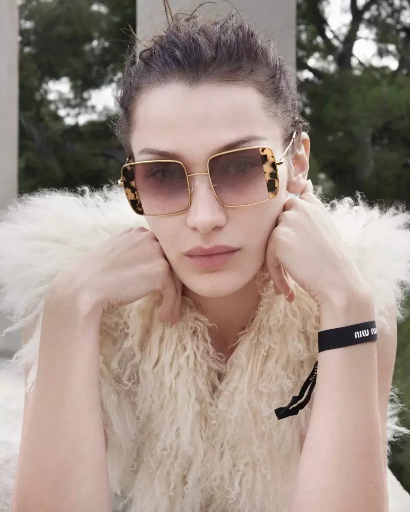 Bella Hadid Miu Miu szemüvegkampány 2020 tavaszán