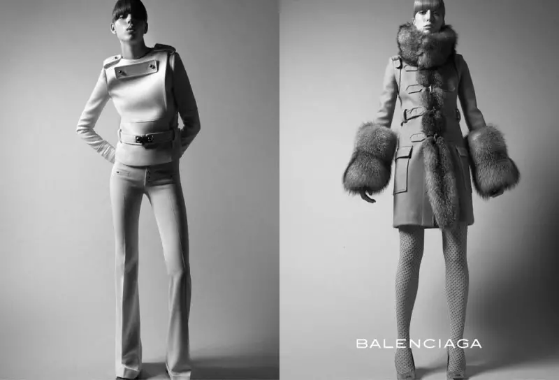 Throwback Huwebes | Freja Beha Erichsen at Raquel Zimmermann para sa Balenciaga Fall 2005 Ads