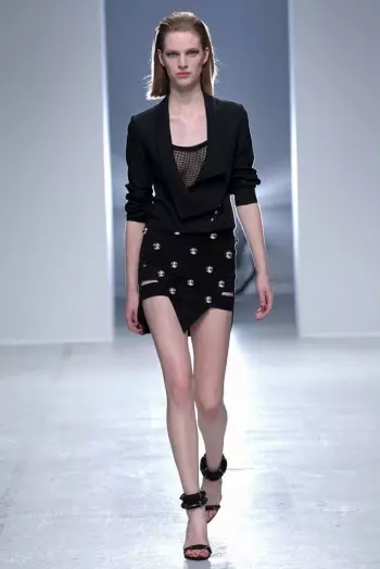 Anthony Vaccarello 2014 წლის გაზაფხული/ზაფხული | პარიზის მოდის კვირეული