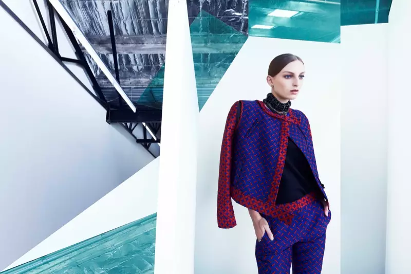 Rose Smith Stars mu Camilla ndi Marc Spring/Summer 2013 Campaign