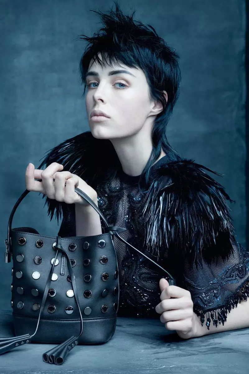 ดู Gisele Bundchen, Edie Campbell และอีกมากมายสำหรับโฆษณาในฤดูใบไม้ผลิปี 2014 ของ Louis Vuitton
