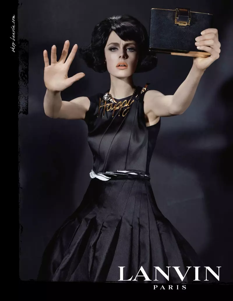 Edie Campbell Channels 6 Qadın üçün Lanvin Fall 2013 Kampaniyası tərəfindən Steven Meisel