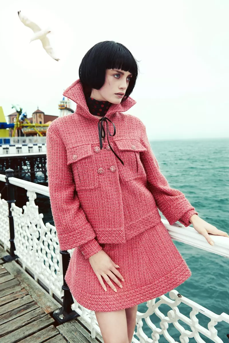 Milly Simmonds staje się kolorowa dla L'Officiel Turkey Shoot autorstwa Olgaç Bozalp