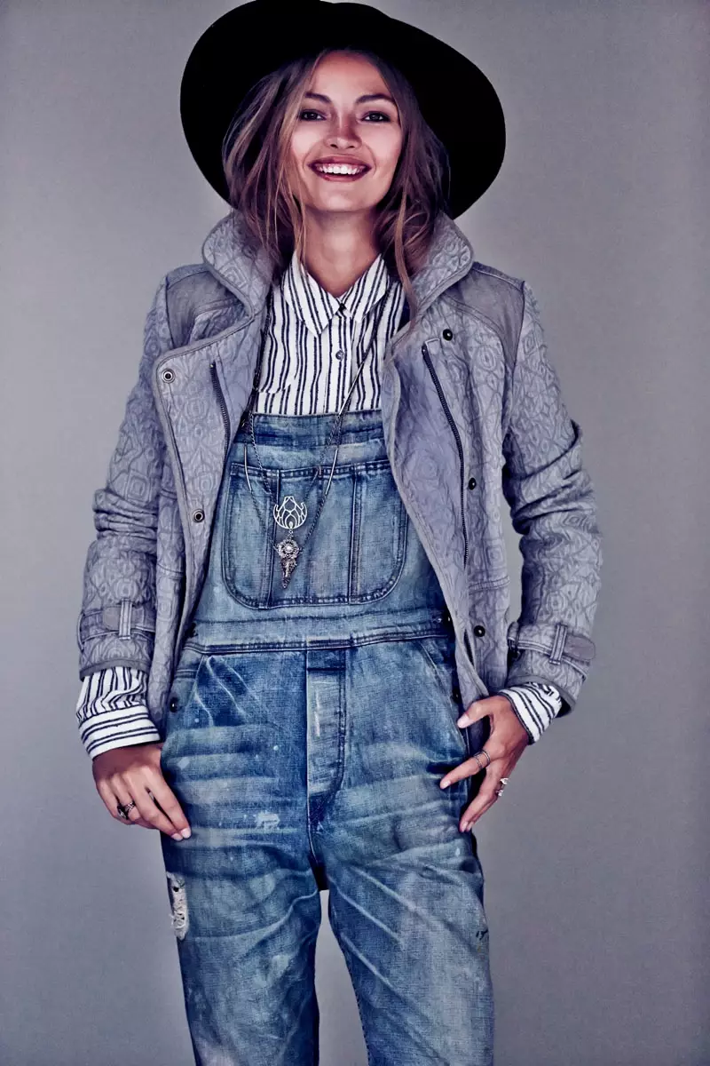 Carola Remer Sports Boyish Lookbook za besplatni People's August Lookbook