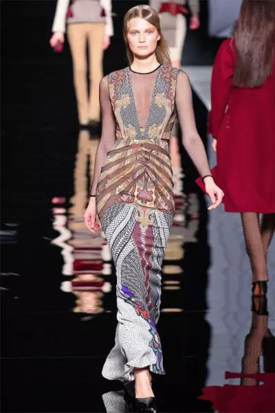 Etro Fall 2012 | Izu Ejiji Milan