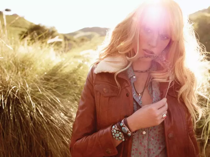 Anne Vyalitsyna za kampaň True Religion jeseň 2011 od Nino Muñoz