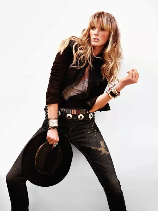 Anne Vyalitsyna ສໍາລັບ True Religion Fall 2011 Campaign ໂດຍ Nino Muñoz