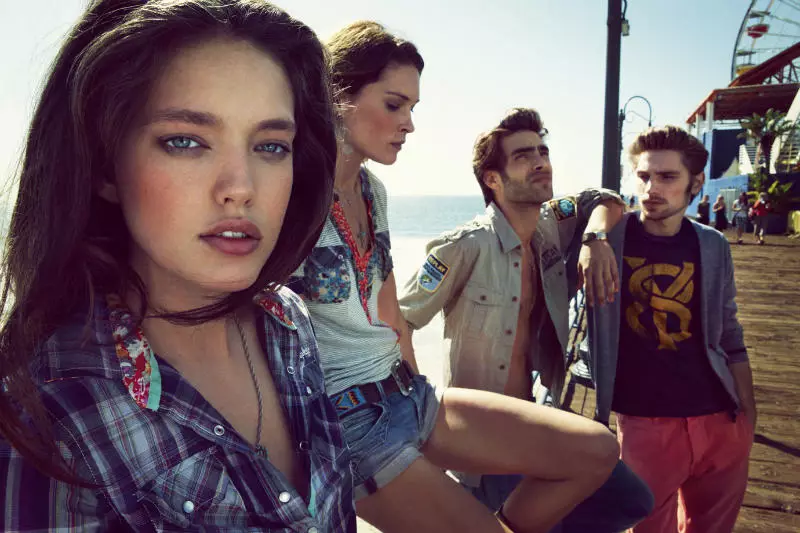 Erin Wasson da Emily DiDonato don Replay Spring 2011 Campaign na Chad Pitman