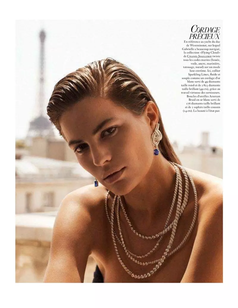 Cameron Russell Sparkles i maa taua mo Vogue Paris