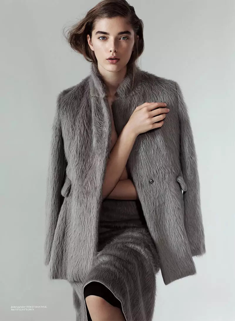 Lynn Amelie Rage, Kullanılmış Dergisi F/W 2012'de Paolo Zerbini için Poz Veriyor