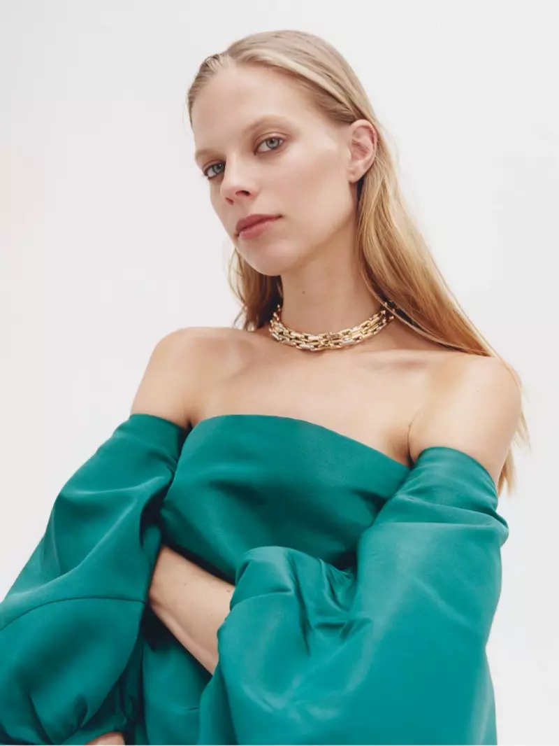 Lexi Boling Wears Trang sức thanh lịch cho PORTER Chỉnh sửa