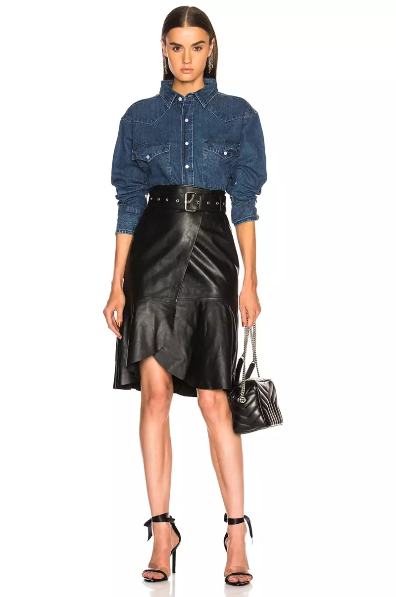 Palmer Ntxhais x Npe Rau Sixty Vintage Cropped Denim Shirt $164 thiab Tawv Skirt $600