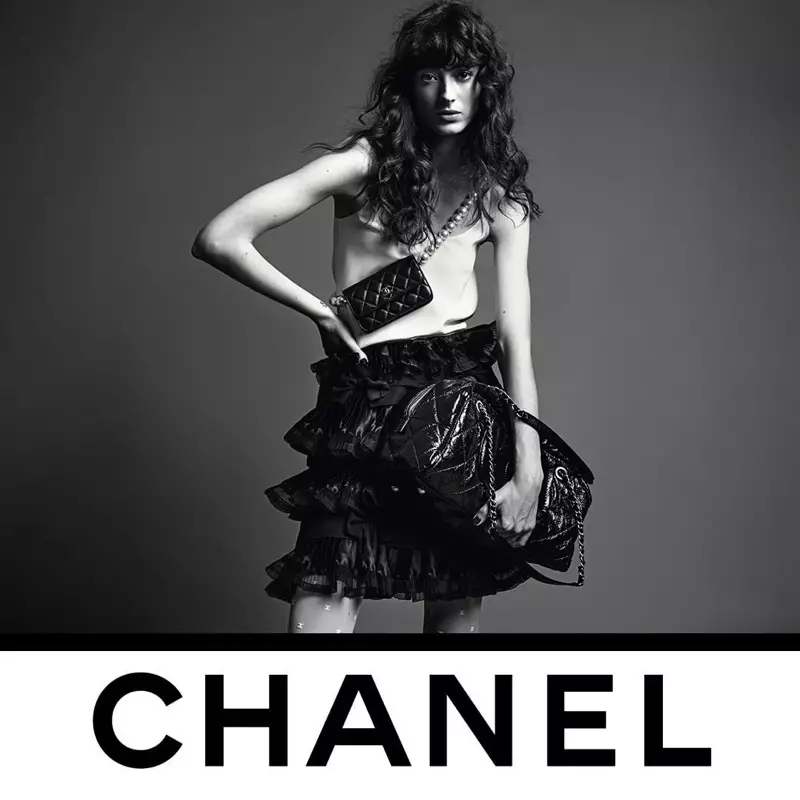 耐克 Praesto Nordstrom 为 Chanel 2020 秋冬广告大片摆姿势。