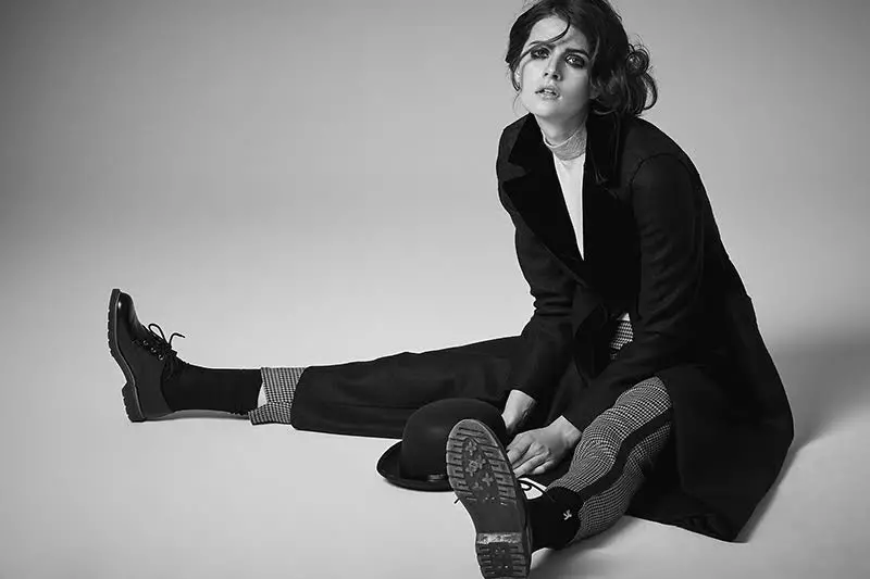 Anastasia Jovanovic, Harper's Bazaar Vietnam için Charlie Chaplin'i Kanallaştırdı