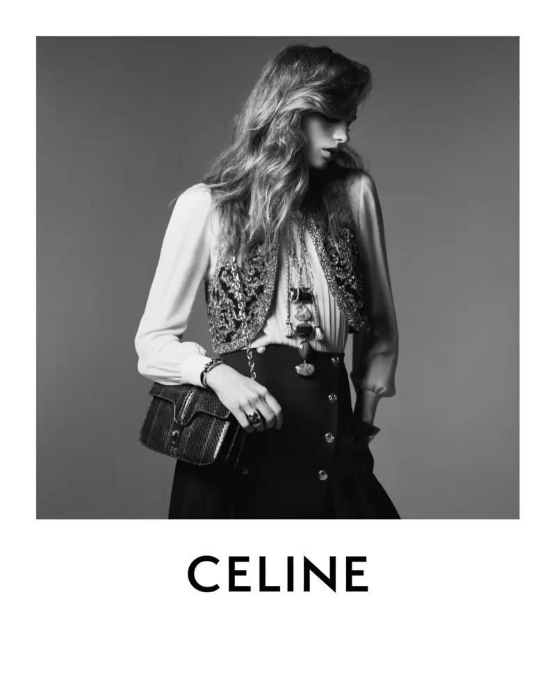 Model Fran Summers kanalen boho-vibes yn Celine winter 2020-kampanje - diel 2.