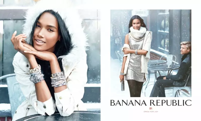 Iklan Jessica Stam & Arlenis Sosa Front Banana Republic 2013