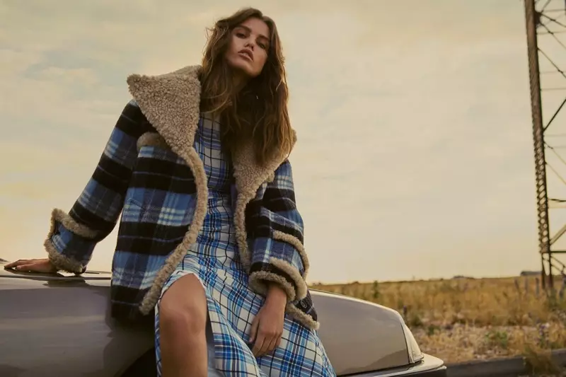 Luna Bijl Goes Grunge i plädstil för PORTER Edit