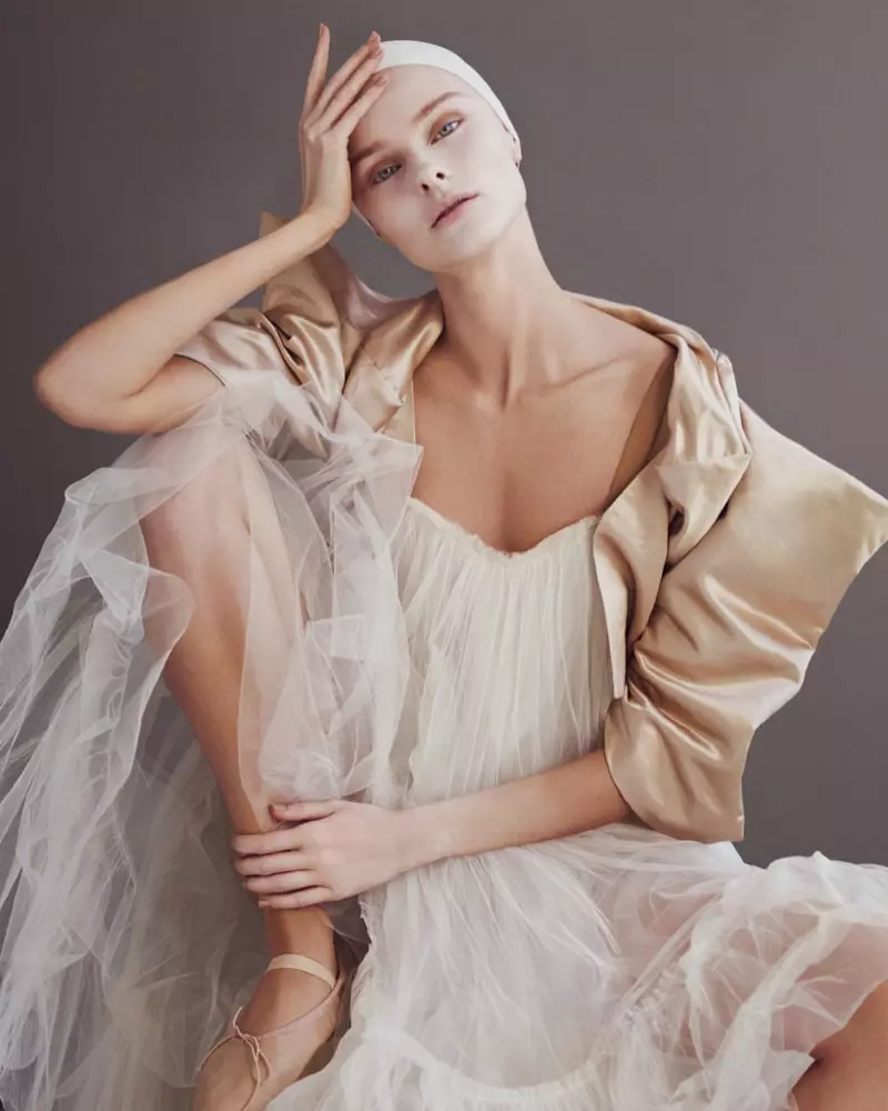 Andrew Yee Captures Ballet Fashion rau Yuav Siv Li Cas