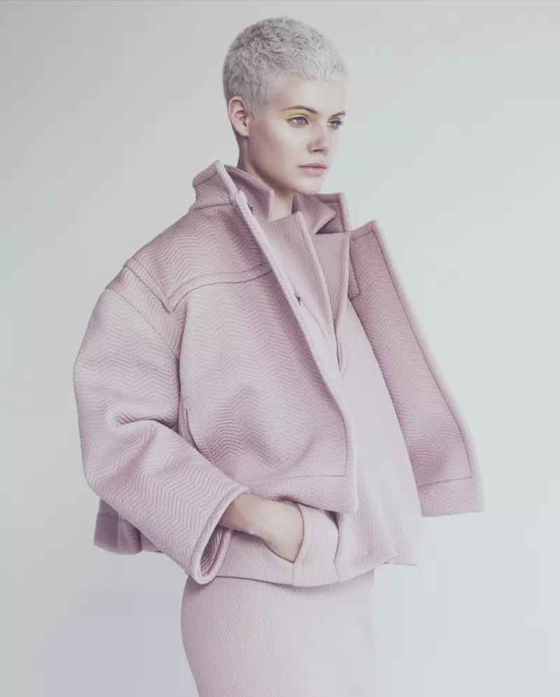 Ehren Dorsey è Pretty in Pastel per How to Spend It, fotografato da Andrew Yee