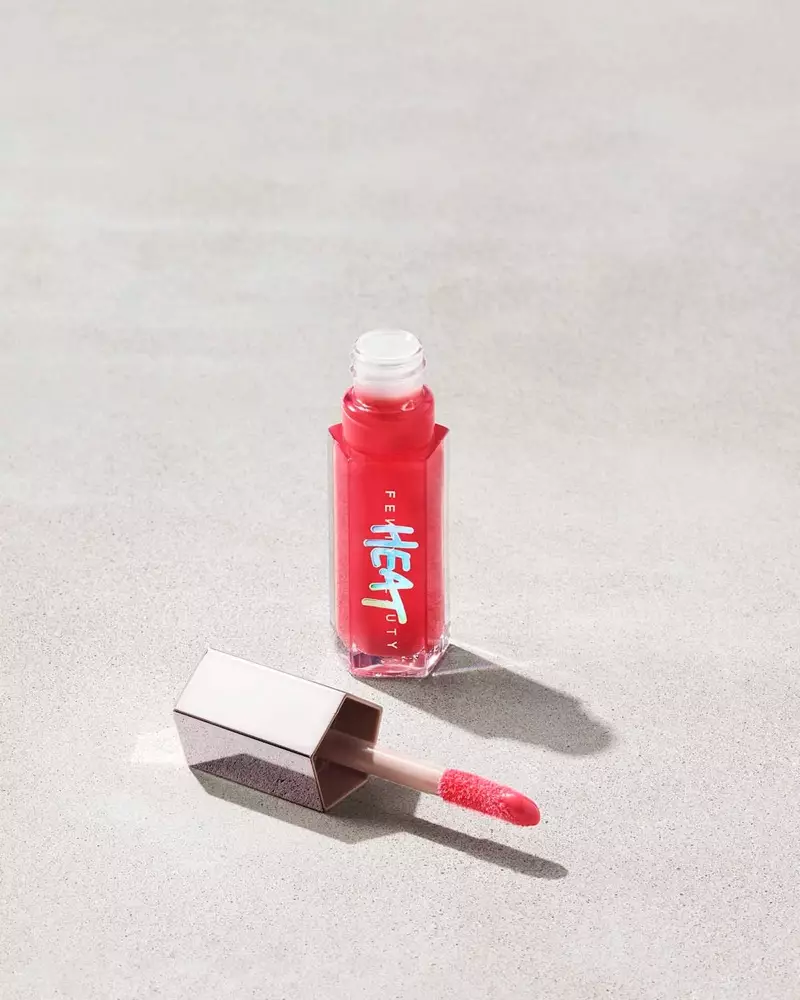 Fenty Beauty Heat Bomb у Hot Cherry $22